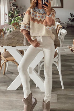 b9aad1ff-13ea-42a2-b24f-b98ba253f243-Max